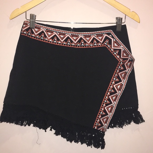 ❤ Tribal Skort ❤ - Picture 3 of 7